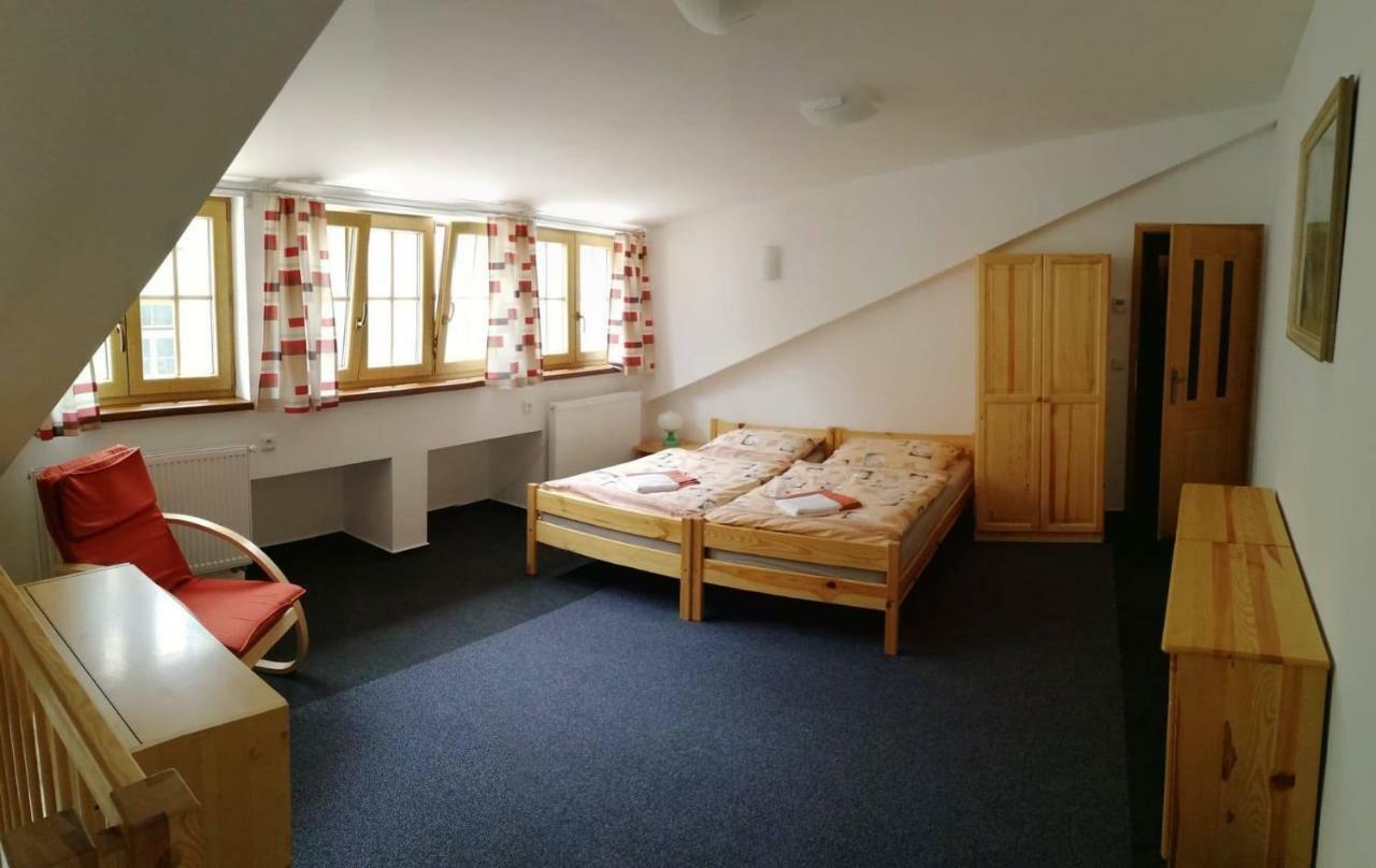 Apartman U Hippolyta Jindrichuv Hradec Exterior foto